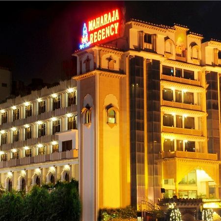 Hotel Maharaja Regency Лудхиана Экстерьер фото